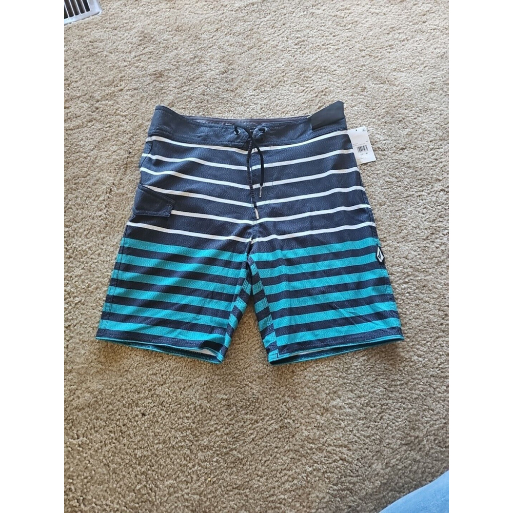 Volcom Quarta Static Mod-Tech Boardshorts Boys 30 Black Logo Pocket Drawcord NEW